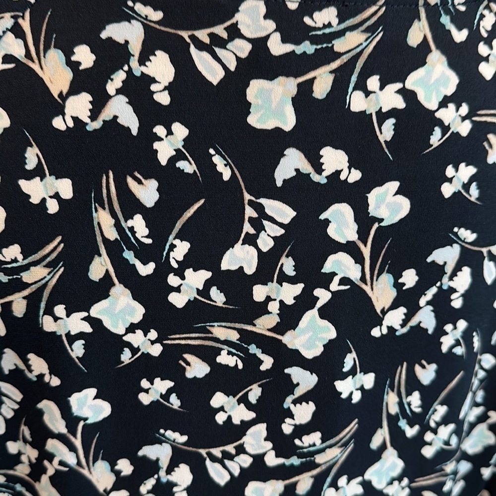 The Limited blouse - Picture 6 of 9